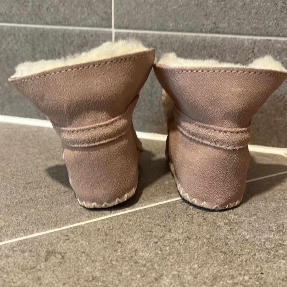 Polo Ralph Lauren Tribe Baby Infant Crib Booties Shoes Boots girls Size 0